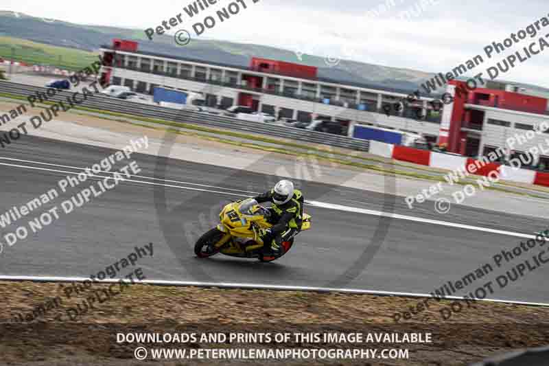 cadwell no limits trackday;cadwell park;cadwell park photographs;cadwell trackday photographs;enduro digital images;event digital images;eventdigitalimages;navarra;no limits trackdays;peter wileman photography;racing digital images;trackday digital images;trackday photos